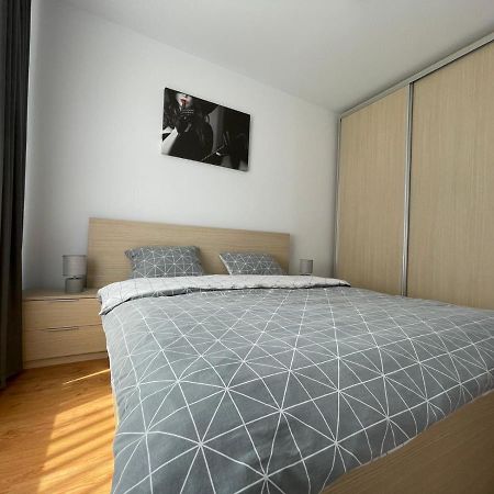 Silence Apartment 2 Oradea Exterior foto