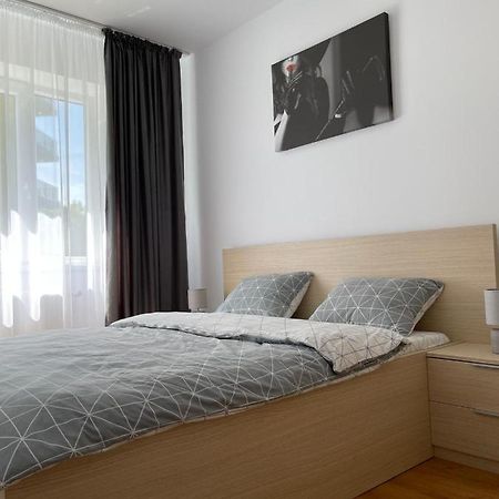 Silence Apartment 2 Oradea Exterior foto
